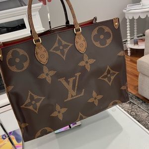 COPY - Authentic Louis vuttion reverse, monogram, big tote 👜 never worn
